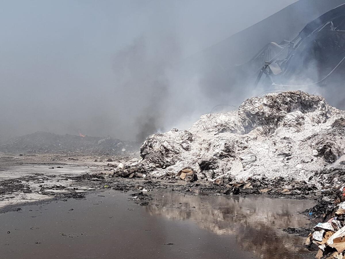 Incendio alla Loas di Aprilia, interrogazione ai Ministri dell'Interno e dell'Ambiente - 