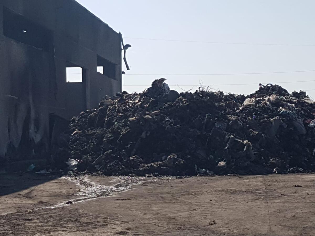 Incendio Loas, Arpa: "Programmato campionamento del suolo, altri risultati questo martedì" - 