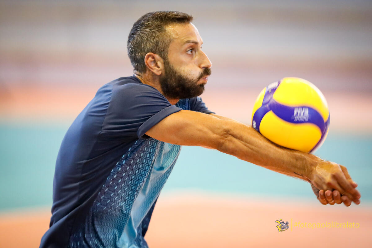 Volley, Mimmo Cavaccini indosserà la maglia numero 3: "Concentrato per la squadra " - 