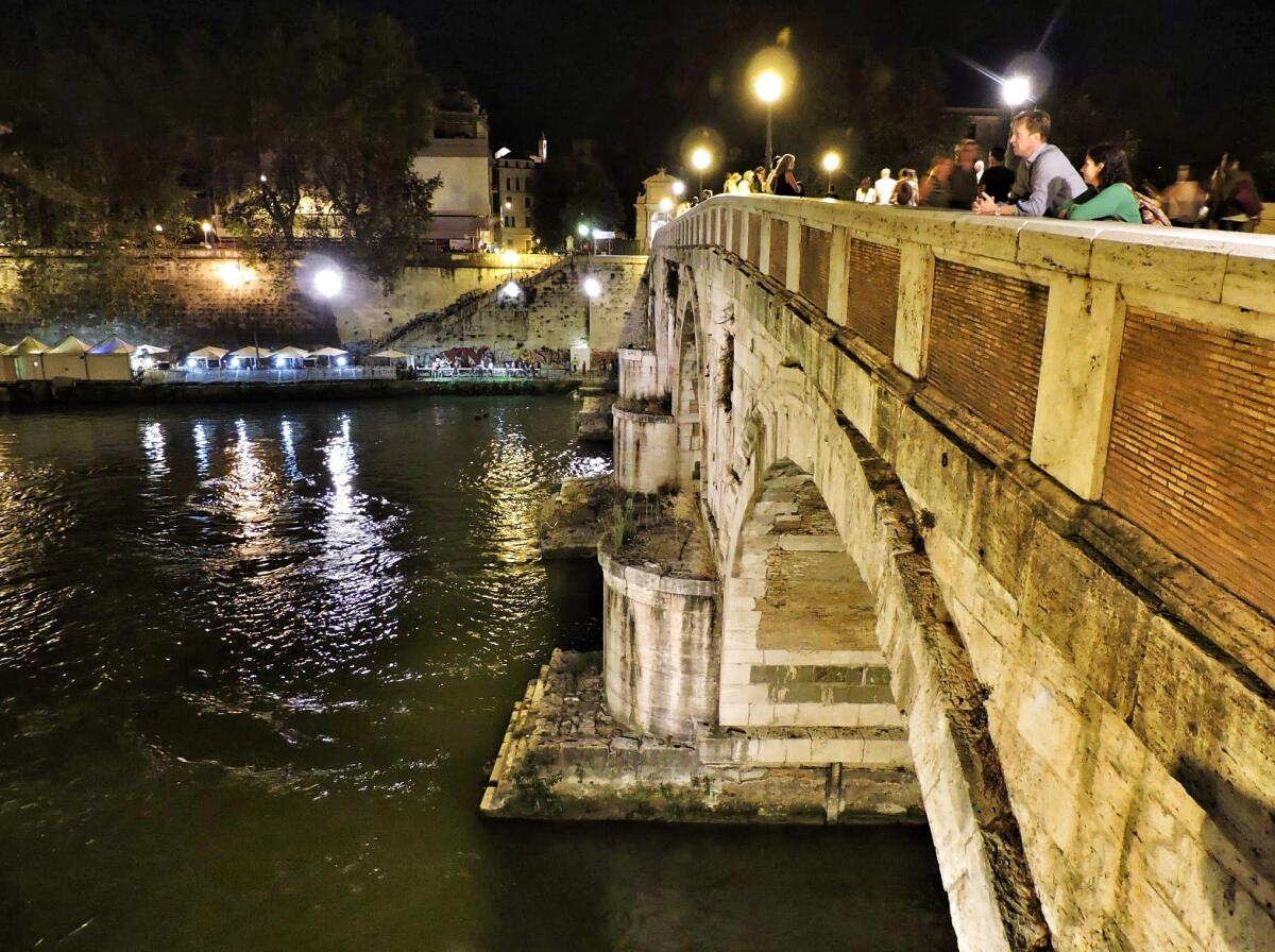 Lite tra senzatetto a Roma: un 50enne di Pomezia picchiato e gettato nel Tevere. Un arresto per tentato omicidio. - 
