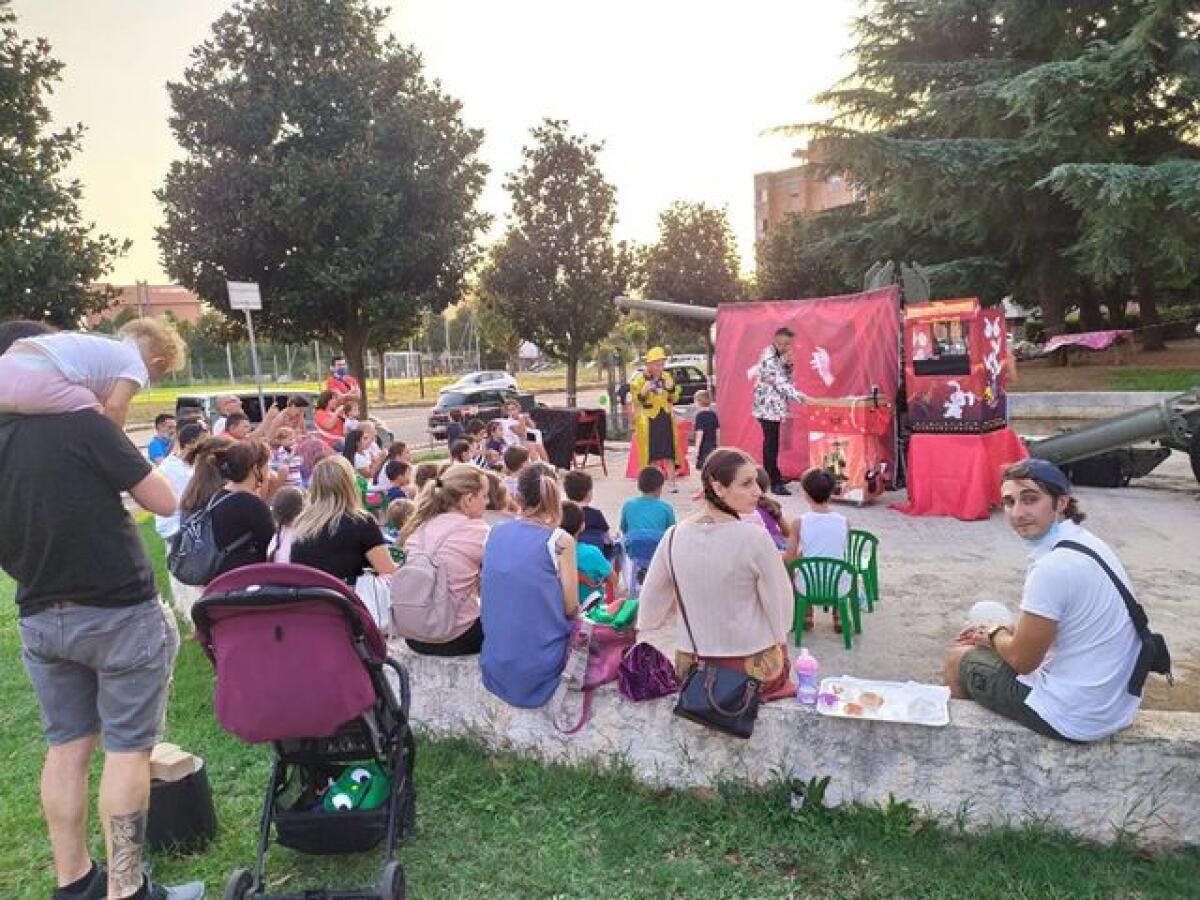 Aprilia - "Compleanno unico", tanti bimbi festeggiano al parco del quartiere Agroverde - 