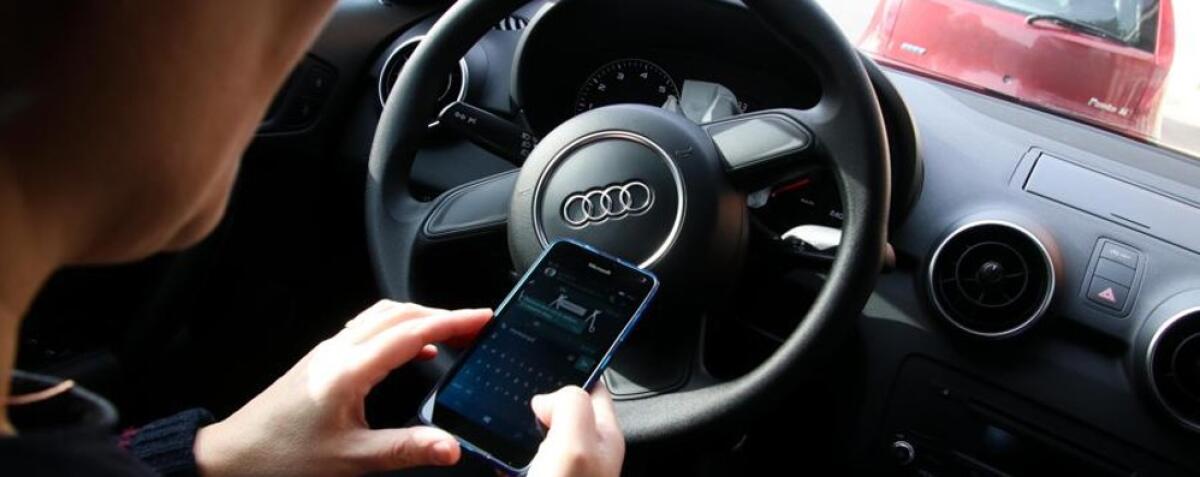 “Focus on the Road”, parte la campagna della Stradale di Latina contro l'uso dei cellulari alla guida - 