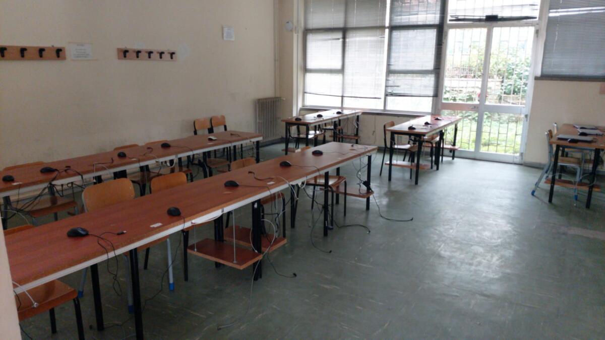 Furti e atti vandalici nelle scuole di Pomezia, nuovo raid - 