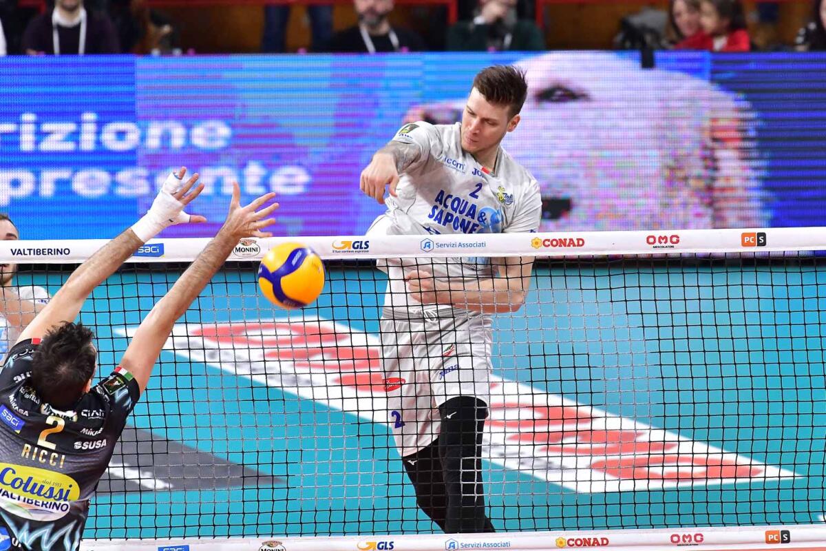 Superlega, la Top Volley Cisterna punta Ravenna - 