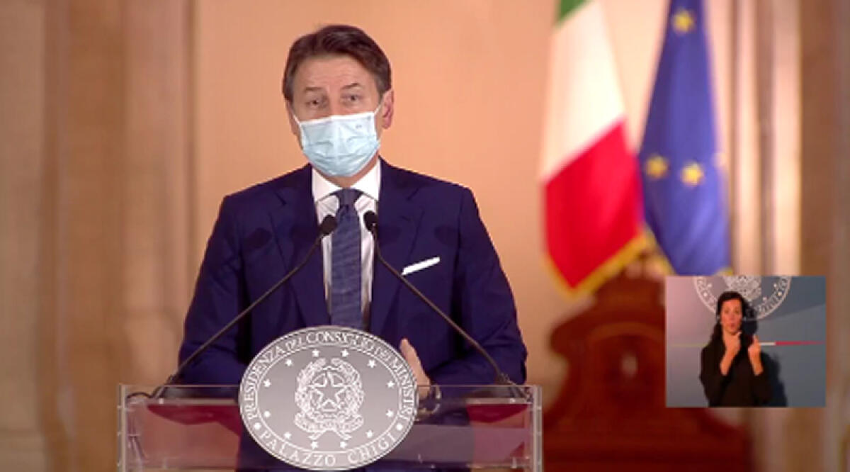 Coronavirus, nuovo Dpcm in vigore da oggi: una settimana per adeguarsi alle palestre, scuola resta in presenza - 