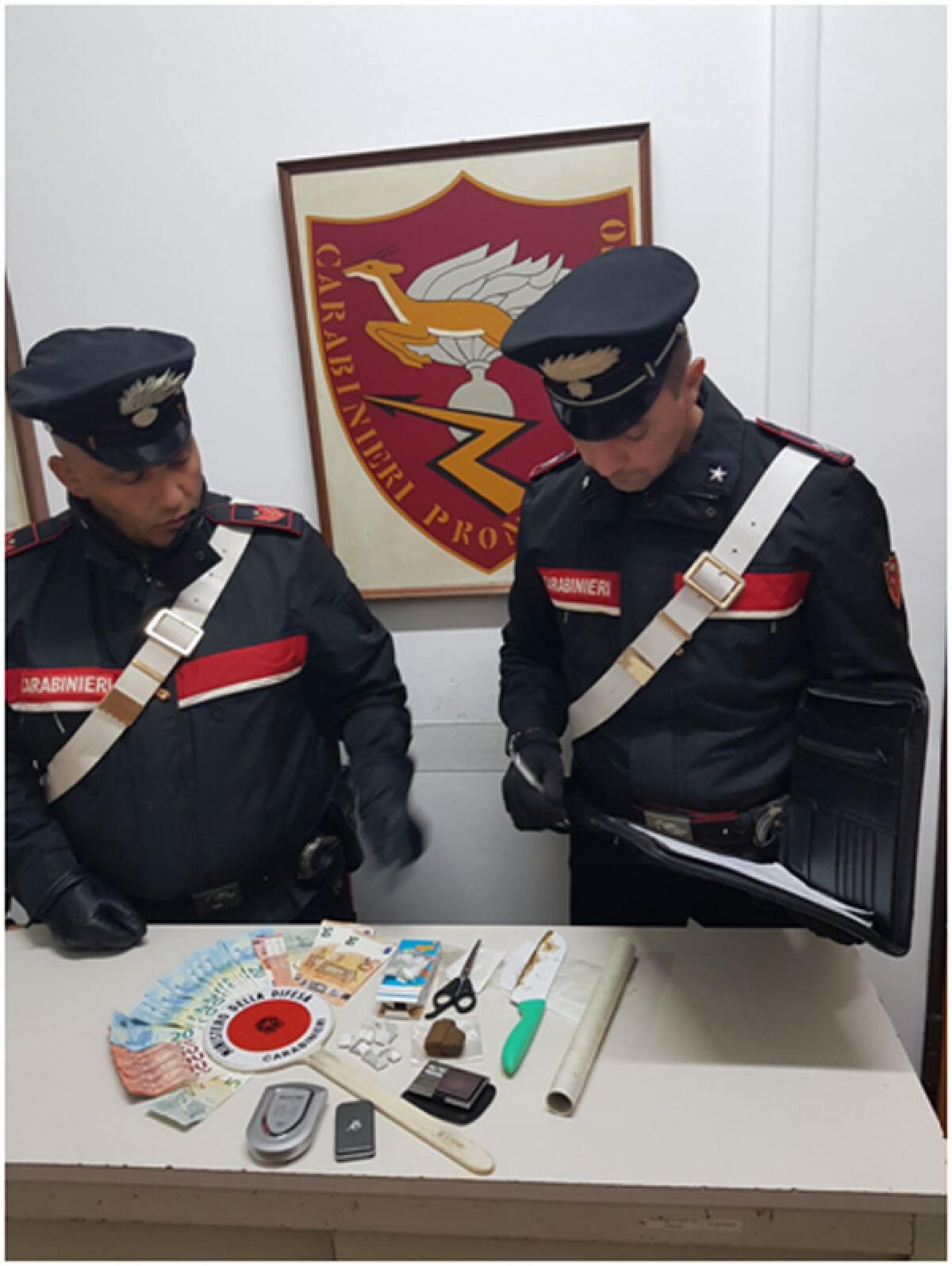 Latina, un arresto per spaccio: 19enne ai domiciliari - 