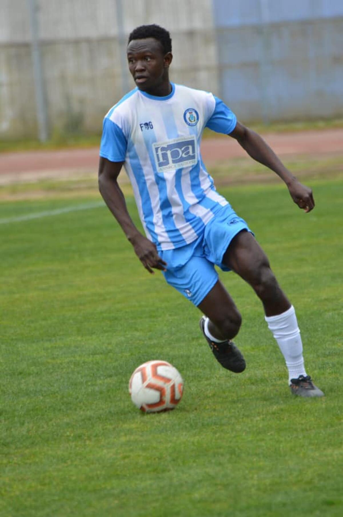 Calcio, l'Aprilia chiude l'accordo con il difensore Kabine Camara: "Un ritorno a  casa" - 