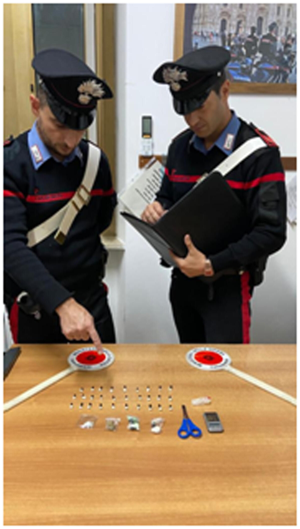 Nascondeva cocaina e hashish negli slip, 22enne di Latina in arresto - 