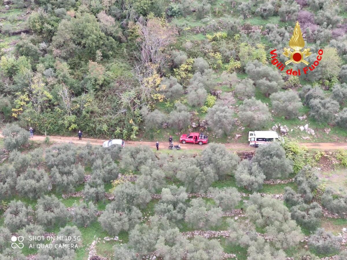 82enne perde l’orientamento dopo essere uscito fuori strada con l’auto, a Fondi:  soccorso e tratto in salvo. - 