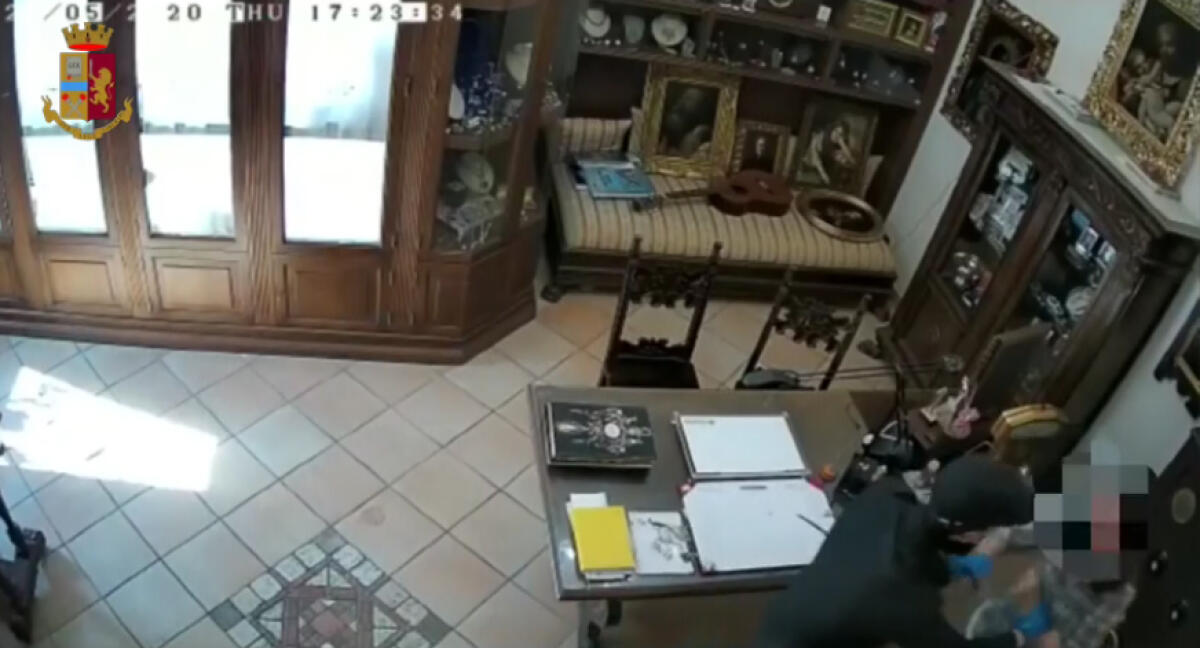 Rapina violenta a Pontinia, la Squadra Mobile arresta due giovani - 