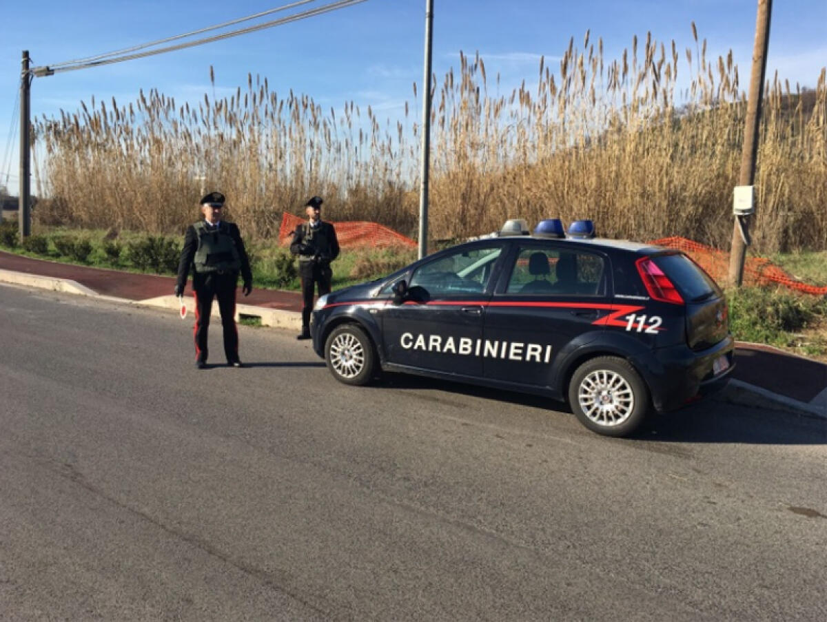 Sud pontino, si impossessa di 500 euro dalla cassa. Dipendente di un negozio denunciato - 