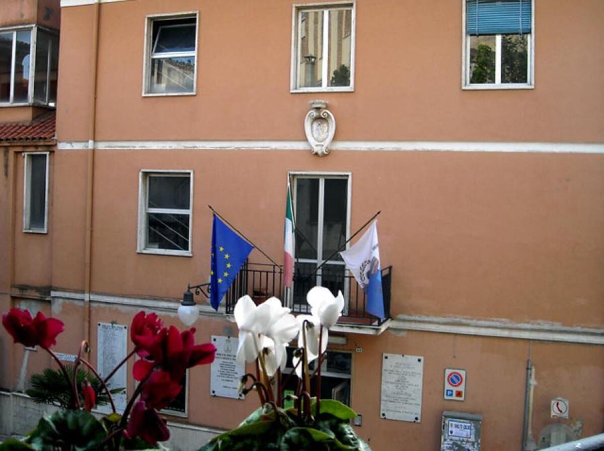 Positivo al Covid un dipendente del Comune di Santi Cosma e Damiano. Oggi Uffici Comunali chiusi. - 