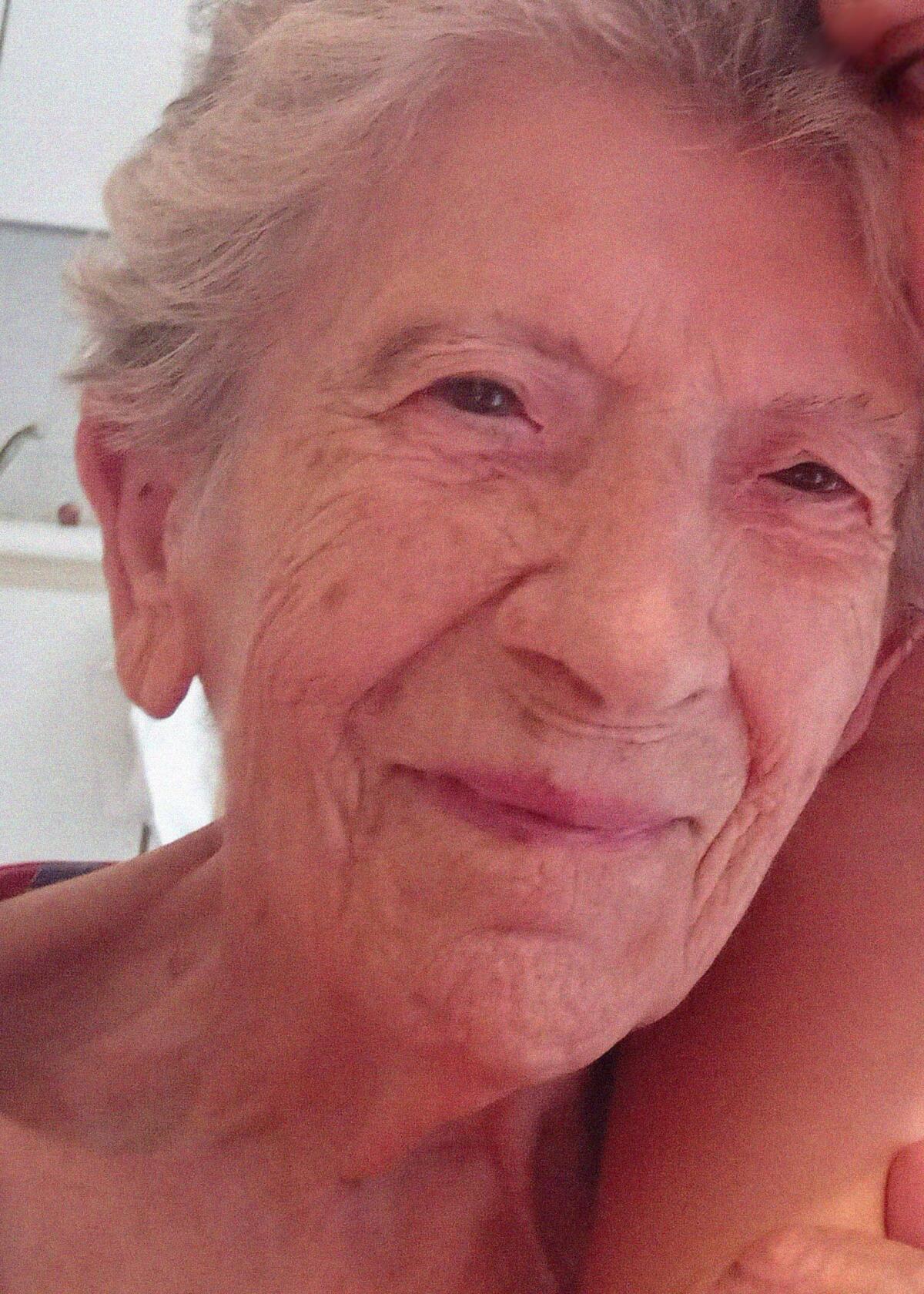 Aprilia, meraviglioso traguardo per nonna Aurica che compie 100 anni - 
