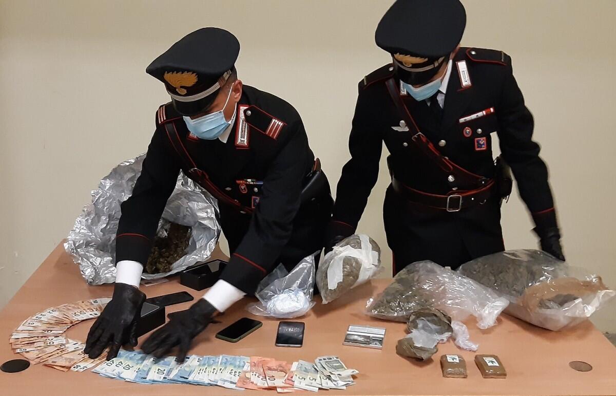 Pomezia, in arresto 26enne: deteneva oltre 2 kg di droga - 