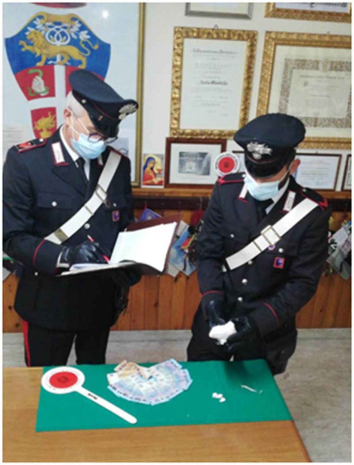 Cocaina e denaro in casa, in arresto 32enne del sud pontino - 