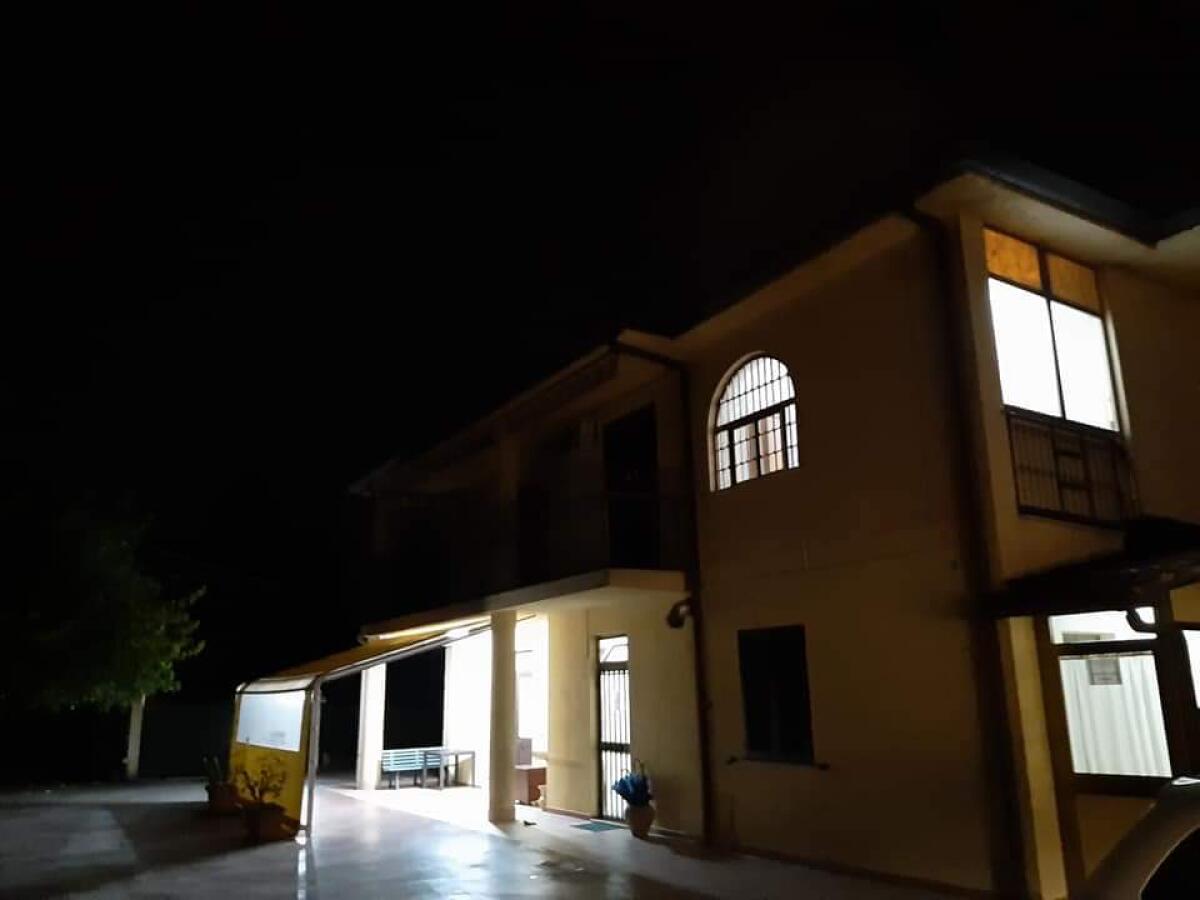 18 contagi Covid in una comunità alloggio per anziani di Sezze: positivi 13 ospiti e 5 operatori. - 