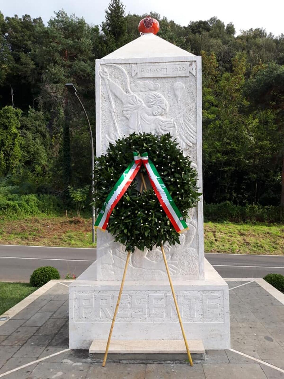 "Monumento ai paracadutisti", manifestazione di protesta dell'Anpi oggi a Nemi - 