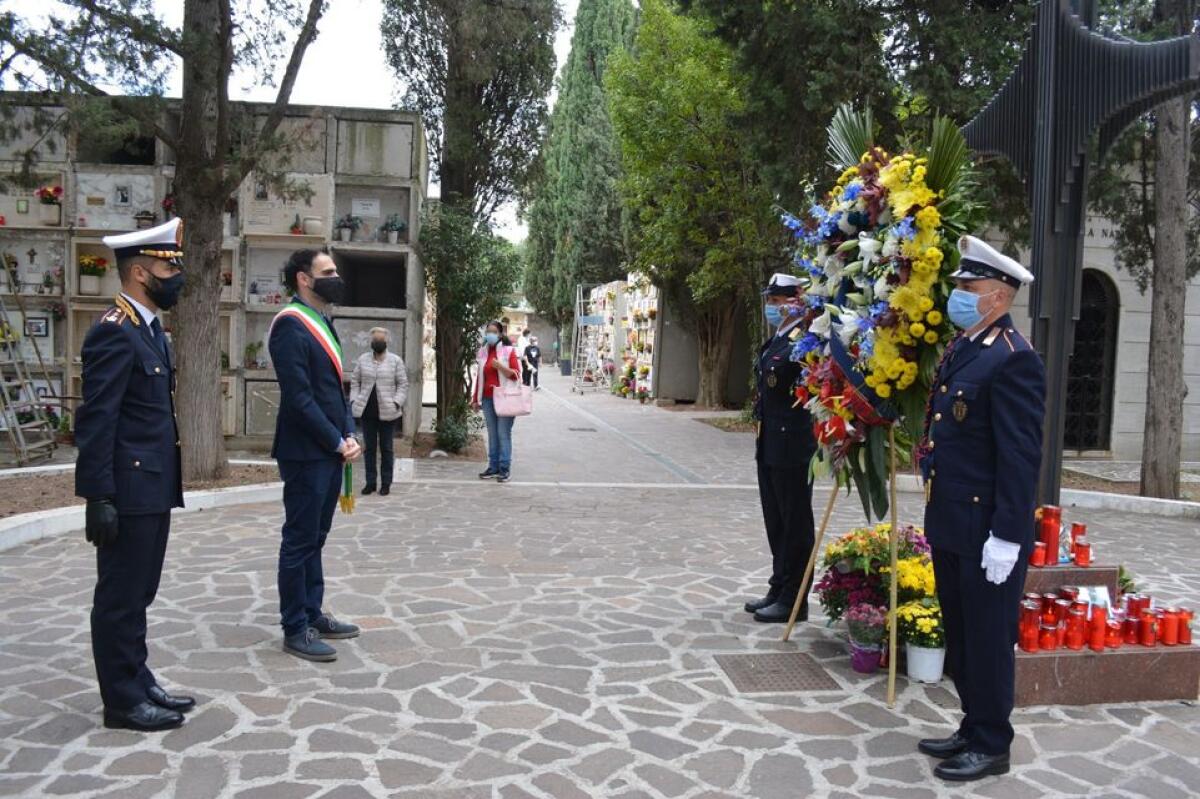 Defunti, commemorazione a Pomezia: "Un pensiero ai cittadini deceduti per il covid19" - 