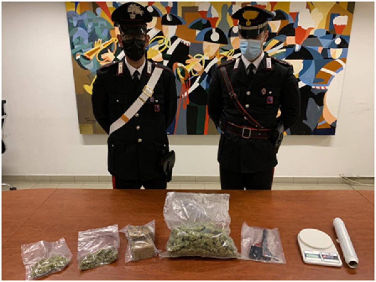 Aprilia, nascondeva oltre un chilo di droga: 23enne in arresto - 