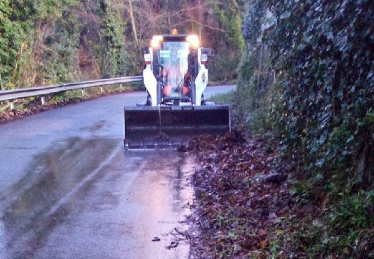 Terminati i lavori di pulizia sulla strada regionale 218 Rocca di Papa. - 