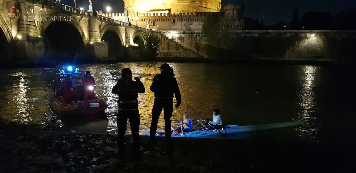 Due donne in difficoltà lungo il Tevere, tratte in salvo dalla polizia locale - 