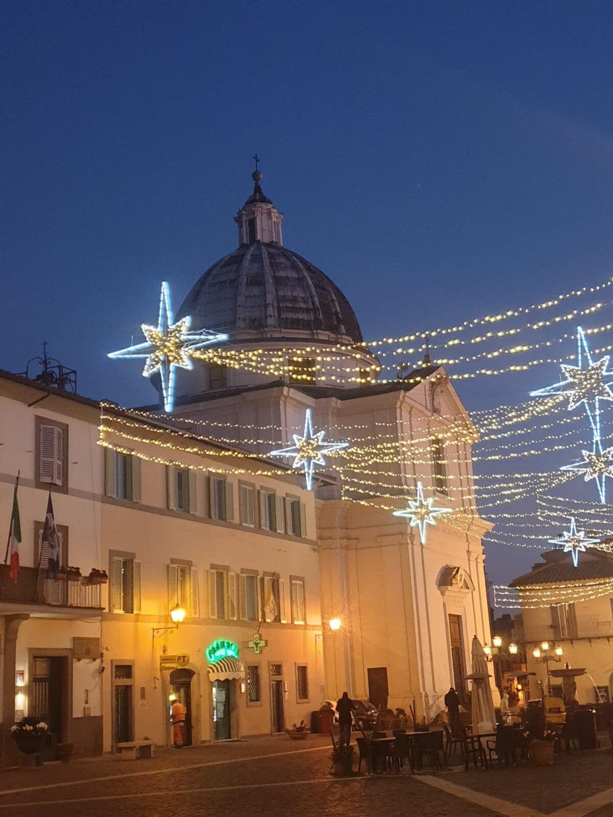 Capodanno: anche a Castel Gandolfo no a fuochi d'artificio dal 31 dicembre al 6 gennaio - 