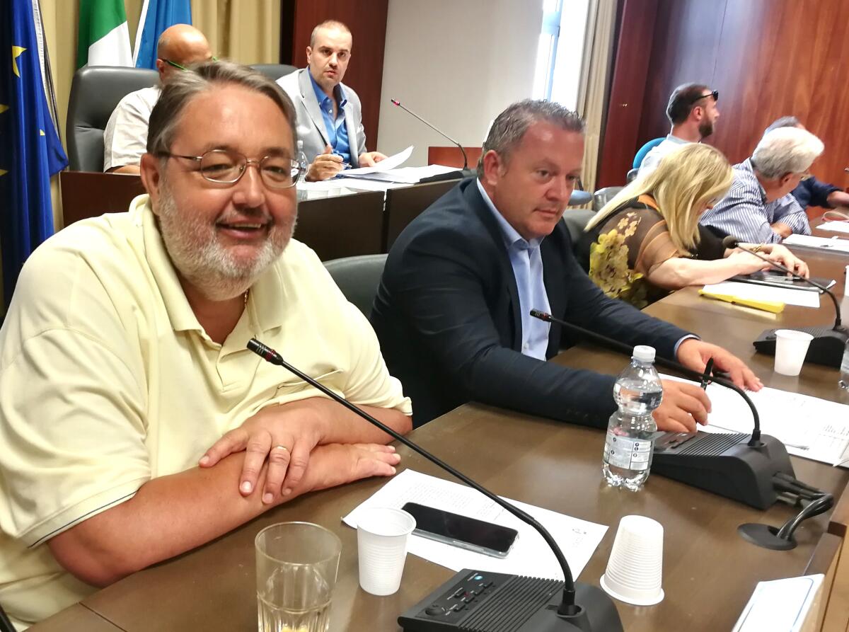 Cisterna, il sindaco silura Sambucci. FdI: "Finita nostra esperienza con Carturan" - 