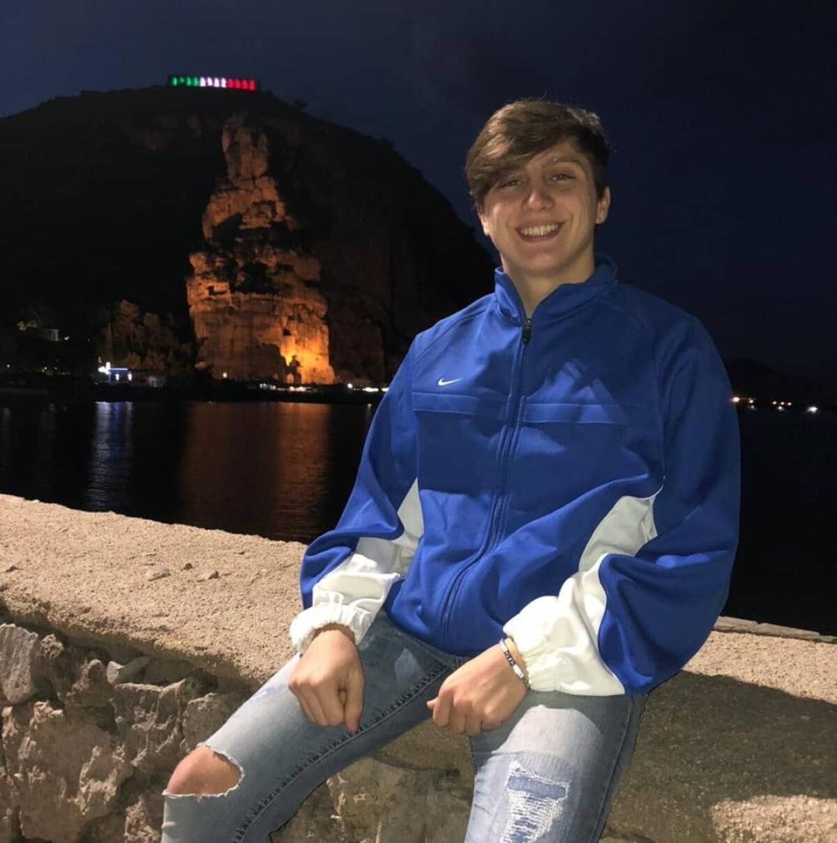 Incidente mortale lungo la via Appia, a Pontinia: la vittima è il 19enne Giacomo Truini. - 