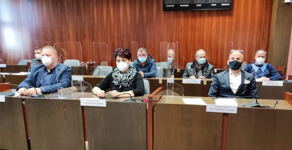 Votata la sfiducia al Sindaco Mauro Carturan. Sciolto il consiglio comunale di Cisterna. - 