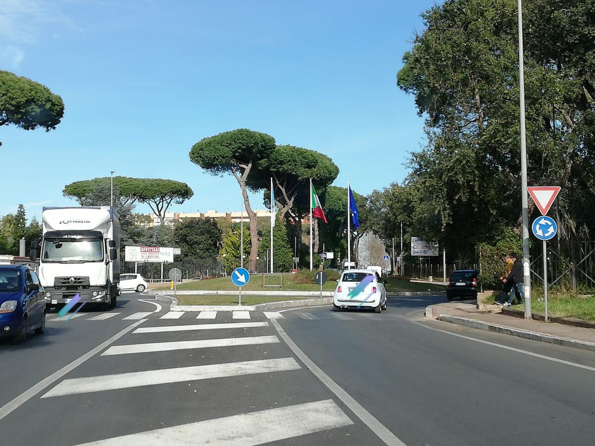 Sicurezza nella circolazione stradale: al via i lavori per la nuova segnaletica nelle strade di Anzio. - 