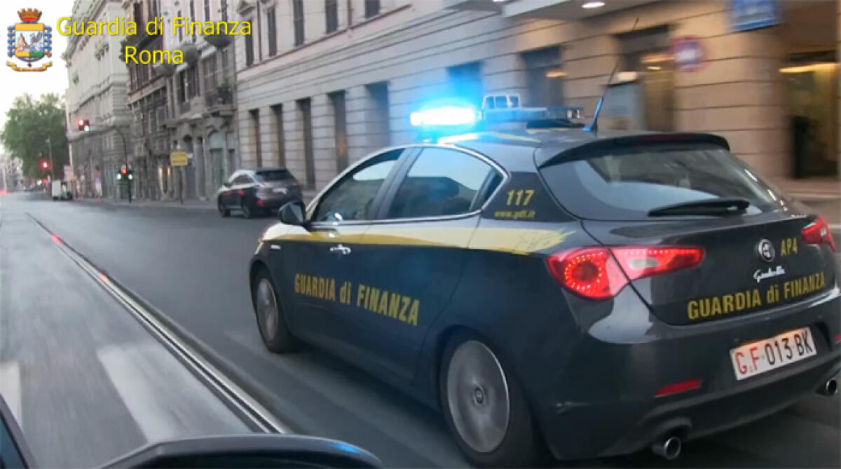 Fatture false per 270 milioni di euro per evadere il fisco, maxi operazione della Finanza di Brescia arriva a Latina - 