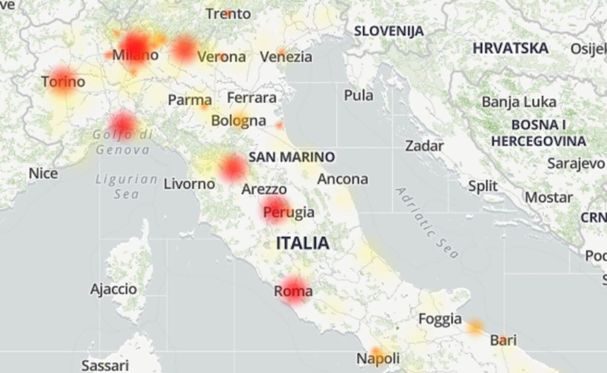 La rete Tim in down, problemi a navigare su internet in quasi tutta Italia - 