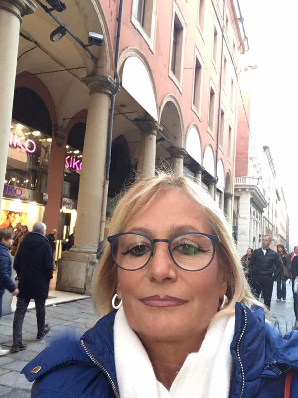 Inaugurata al centro prelievi della Asl di Latina una targa per ricordare l’infermiera Lorella Molinari, morta per Covid. - 