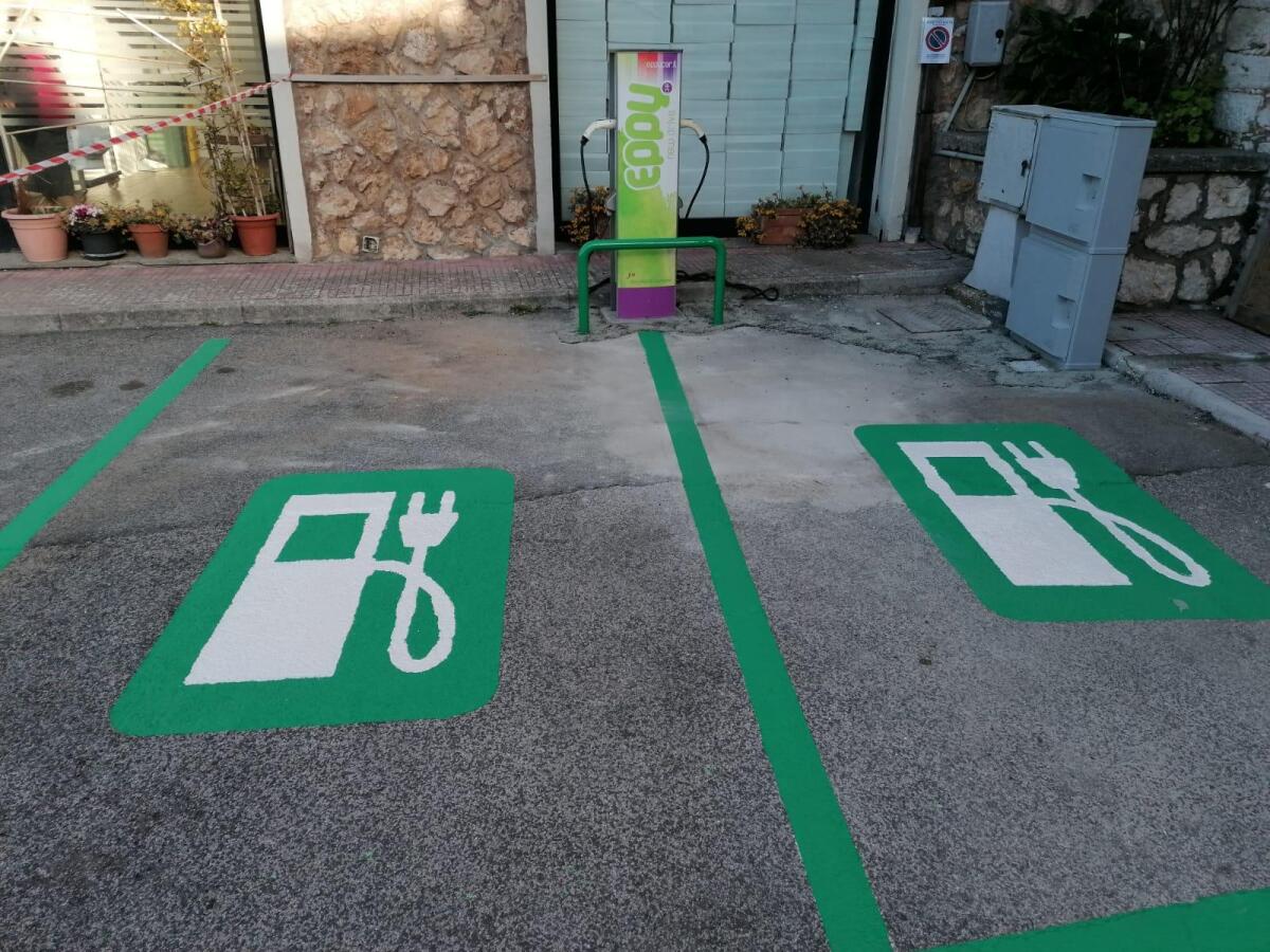 La XIII Comunità Montana Lepini-Ausoni: “nuove colonnine per la ricarica di veicoli elettrici a Roccasecca dei Volsci”. - 