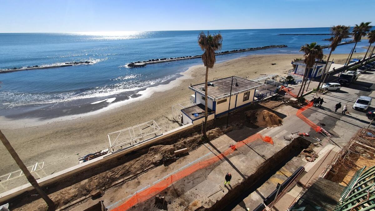 Ad Anzio proseguono i lavori sulla riviera Mallozzi - 