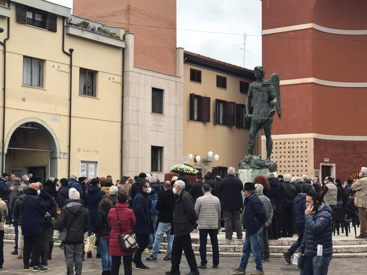 Aprilia saluta il giornalista Gianfranco Compagno - 