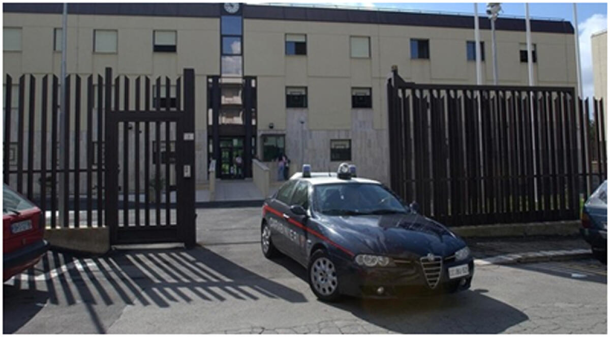 Rapina a mano armata in villa, nella zona di via Guardapasso, ad Aprilia: in casa c’erano 4 ragazzi, due ancora minorenni. - 