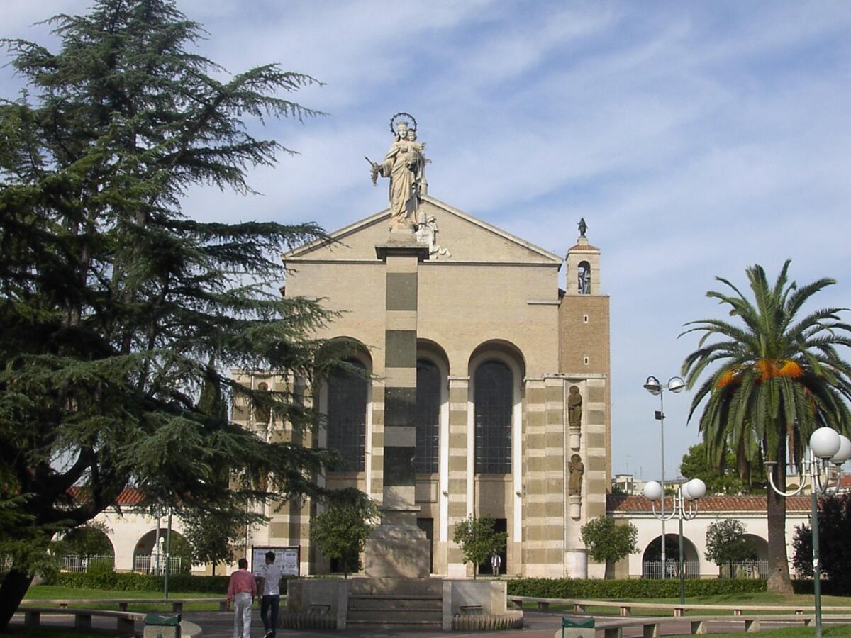 Strutture ecclesiali per i punti vaccinali anti Sars-Cov-2 a disposizione della Asl di Latina - 