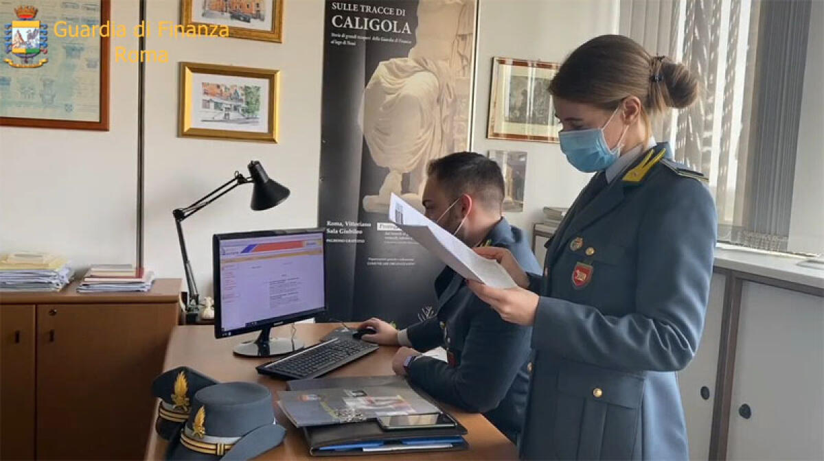 Mascherine e camici non certificati destinati alla Protezione Civile del Lazio: la Finanza esegue 3 arresti. Sequestri per quasi 22 milioni di euro. - 