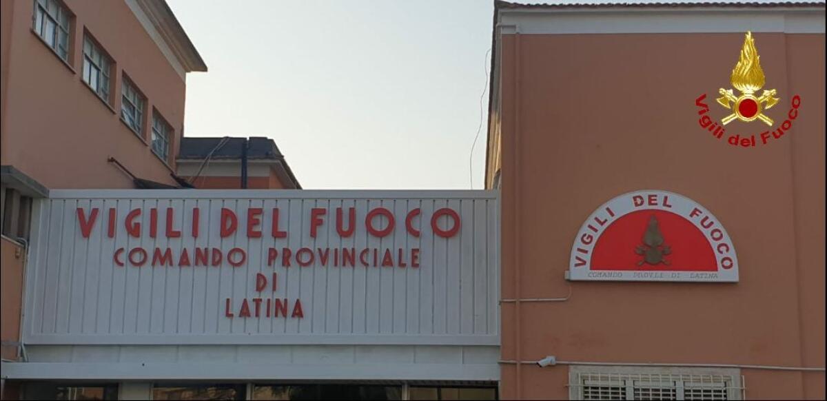 Covid, iniziata oggi la campagna vaccinale per il personale dei Vigili del Fuoco del Comando di Latina. - 