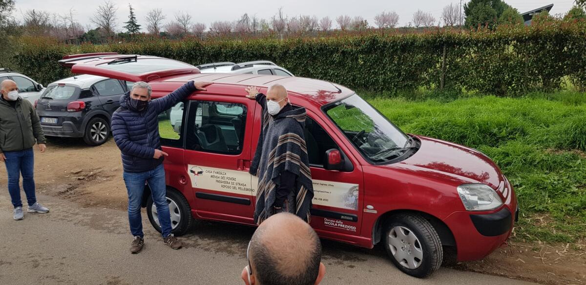 Aprilia, la Nicola Prezioso consegna un Berlingo per il trasporto di persone con disabilità all'associazione del Capitano Ultimo - 