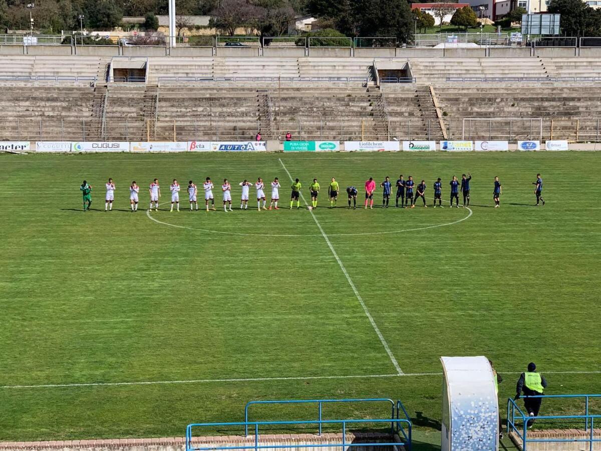 Calcio - Il Latina batte la Torres, prosegue la corsa per la vetta - 
