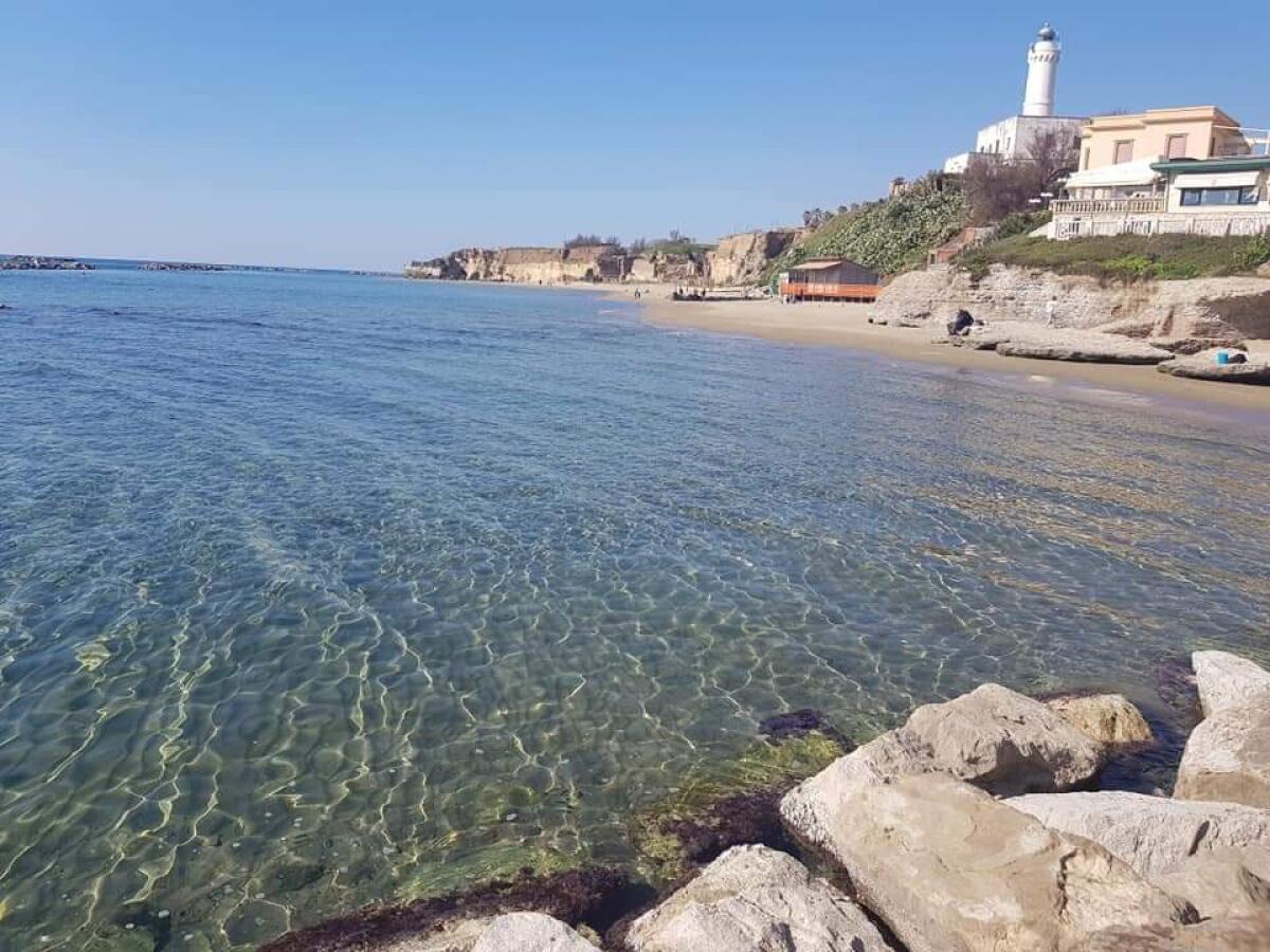 Anzio, il Comune anticipa al 1 maggio l'apertura in sicurezza della stagione balneare - 