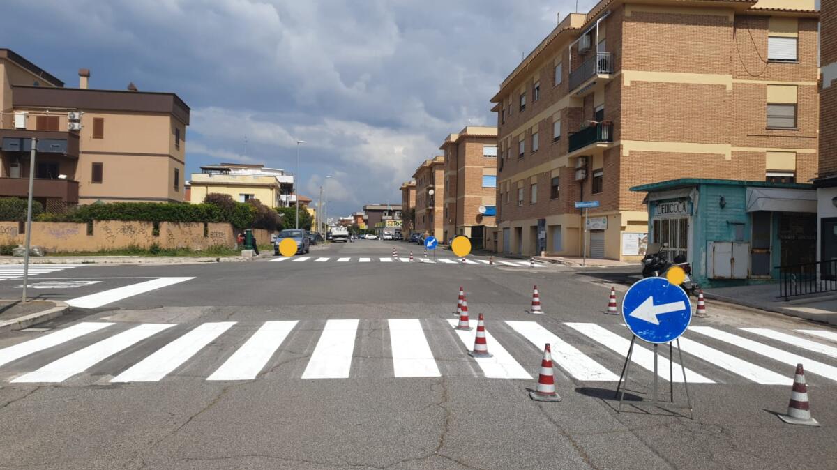 Nuova segnaletica sul territorio comunale di Anzio. Interventi in corso. - 