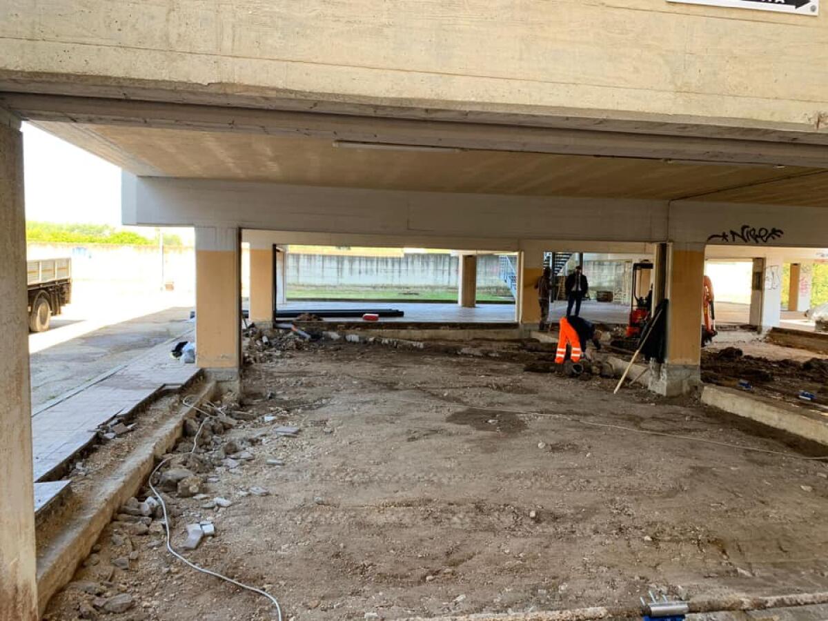 Riqualificazione dell’Istituto comprensivo “Garibaldi” di Aprilia, l’assessora Caporaso: “avviato il cantiere”. - 