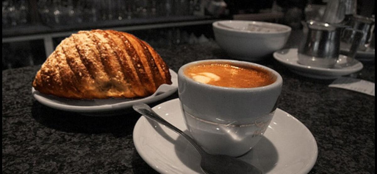 Controlli anti-covid nel sud pontino: chiusi due bar a Gaeta. I clienti consumavano bevande all’interno. - 