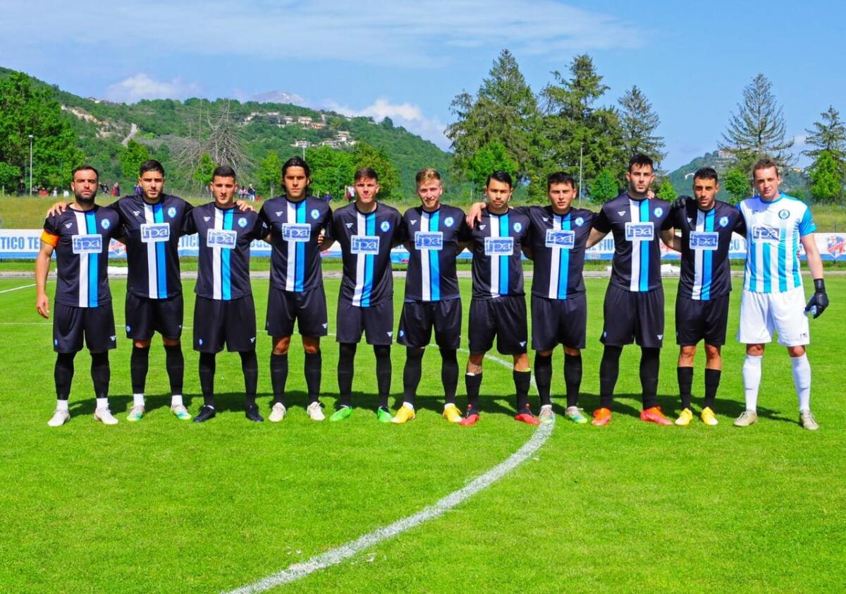Calcio di serie D: oggi alle 16.00 i recuperi. L’Aprilia in casa del Rieti. Latina ospite dell’Arzachena. - 