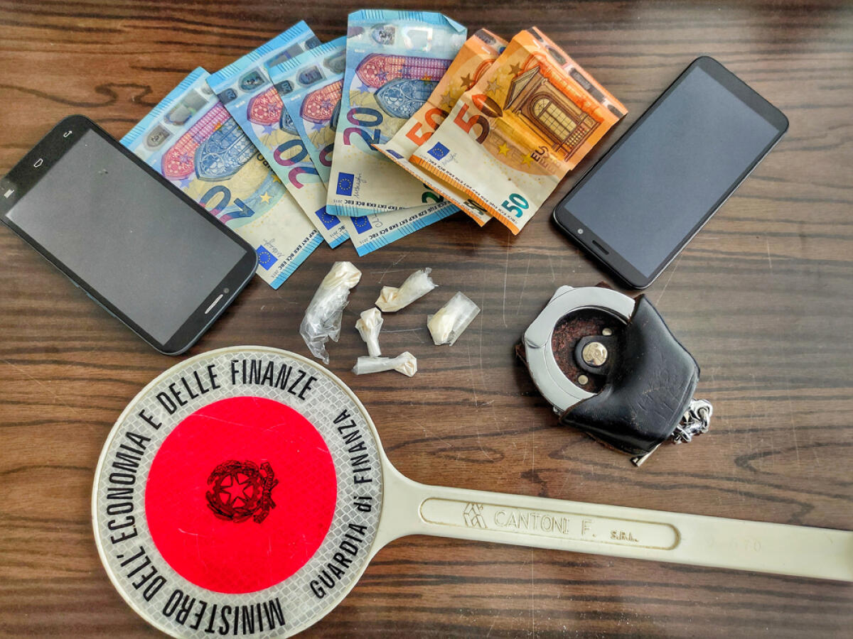 Sorpreso con 20 grammi di cocaina purissima: 38enne di Aprilia arrestato dalla Guardia di Finanza. - 