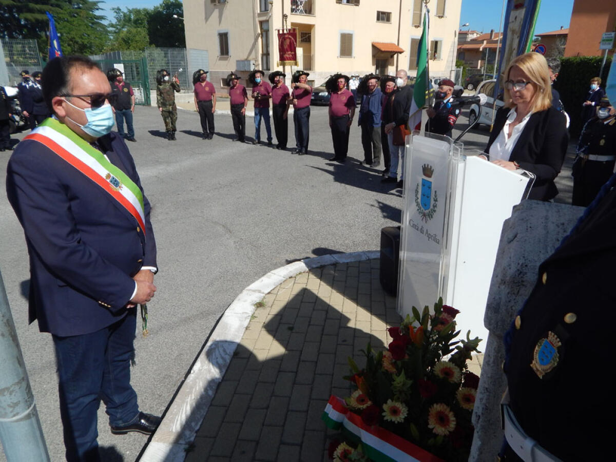 Battaglia di Aprilia, la cerimonia questa mattina. Il sindaco: "Il passato può aiutarci a comprendere il presente" FOTO - 