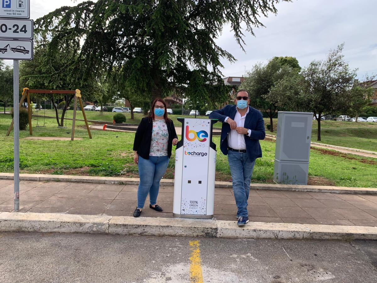 Inaugurate questa mattina ad Aprilia 28 nuove colonnine Be Charge, per la ricarica di veicoli elettrici. - 
